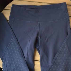 Champion legging with reflective design, Medium